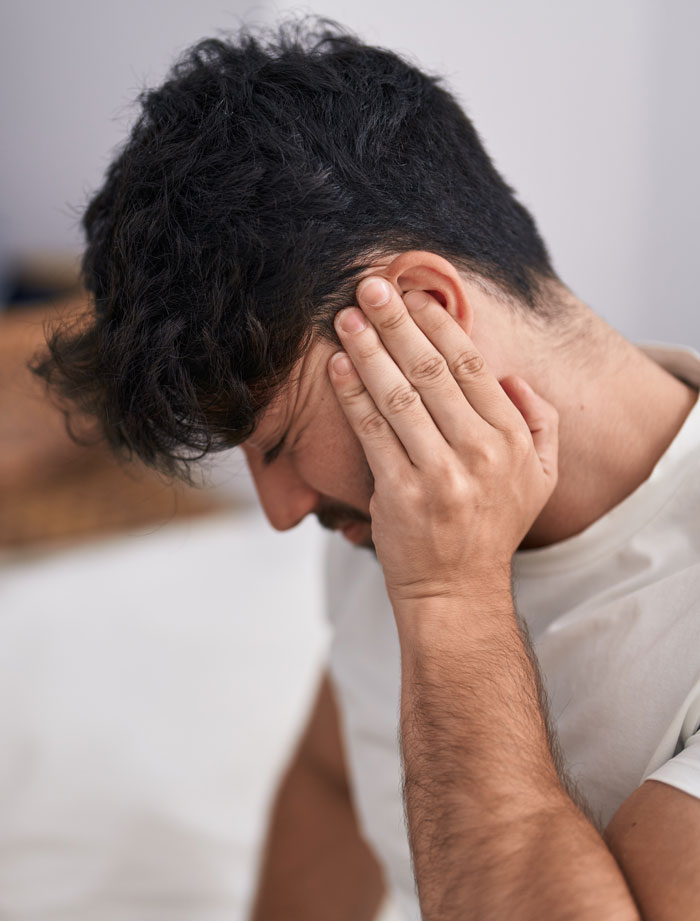 Symptoms-of-Blocked-Ear-Wax-